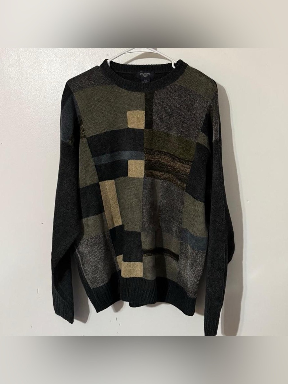 Dockers Men’s Medium Geometric Patchwork Crewneck Sweater Earth Tone